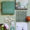 beginner floristry course